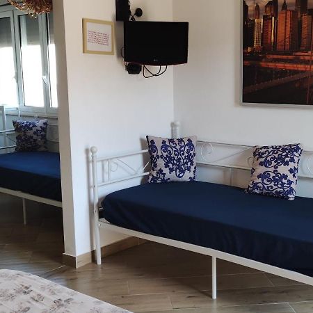 casatua Apartment Taranto Bagian luar foto